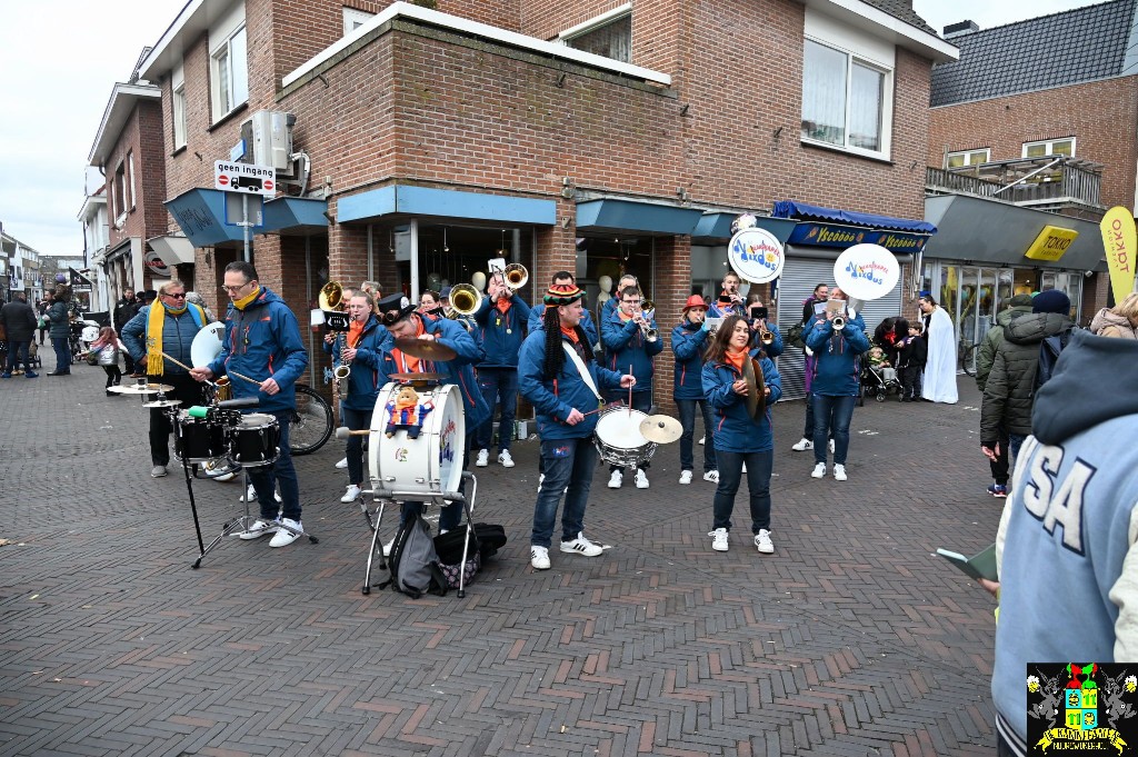 ../Images/Kinderoptocht 2025 093.jpg